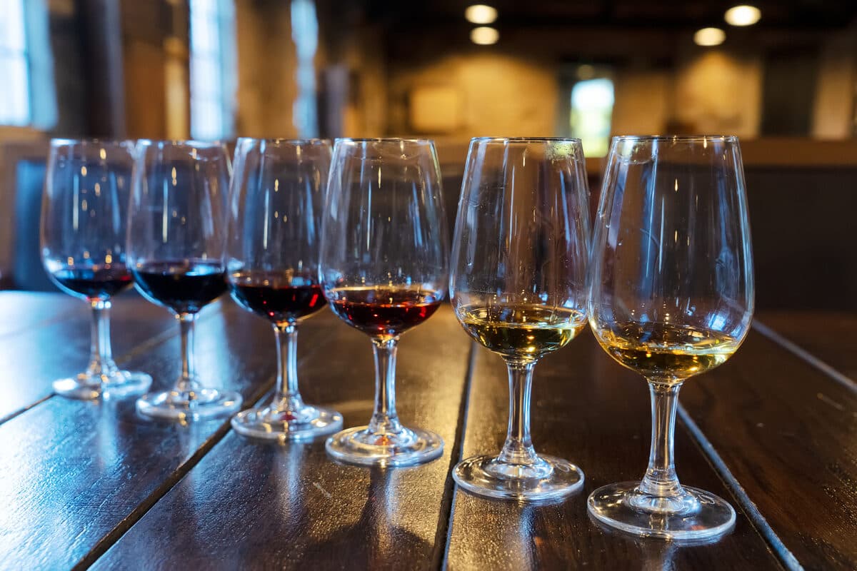 Free tasting flight with bottle purchase