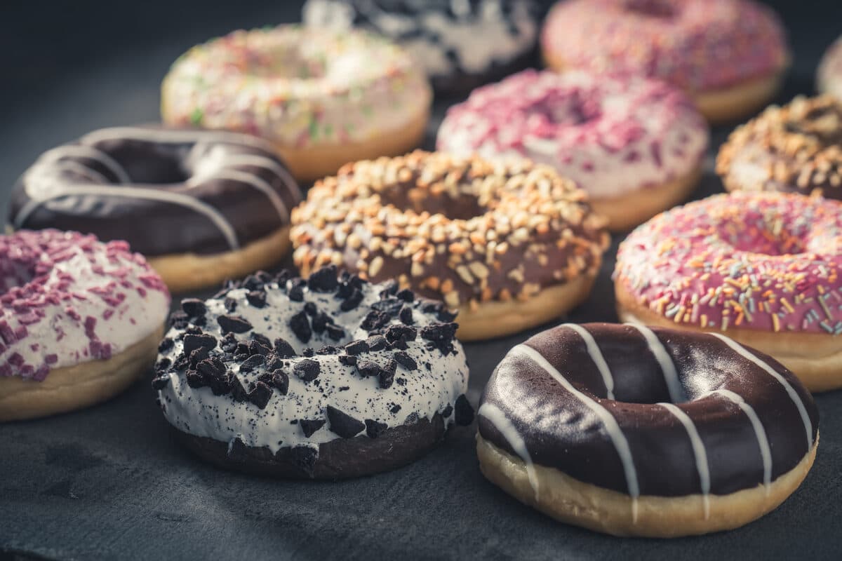 Buy a dozen donuts get 3 free