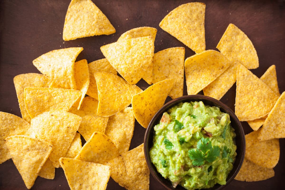 Free chips & guacamole